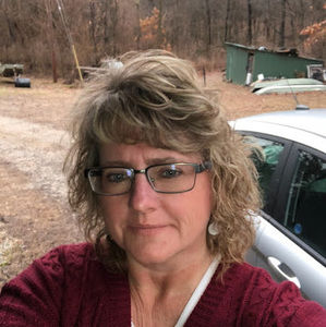 Meet your Posher, Lori